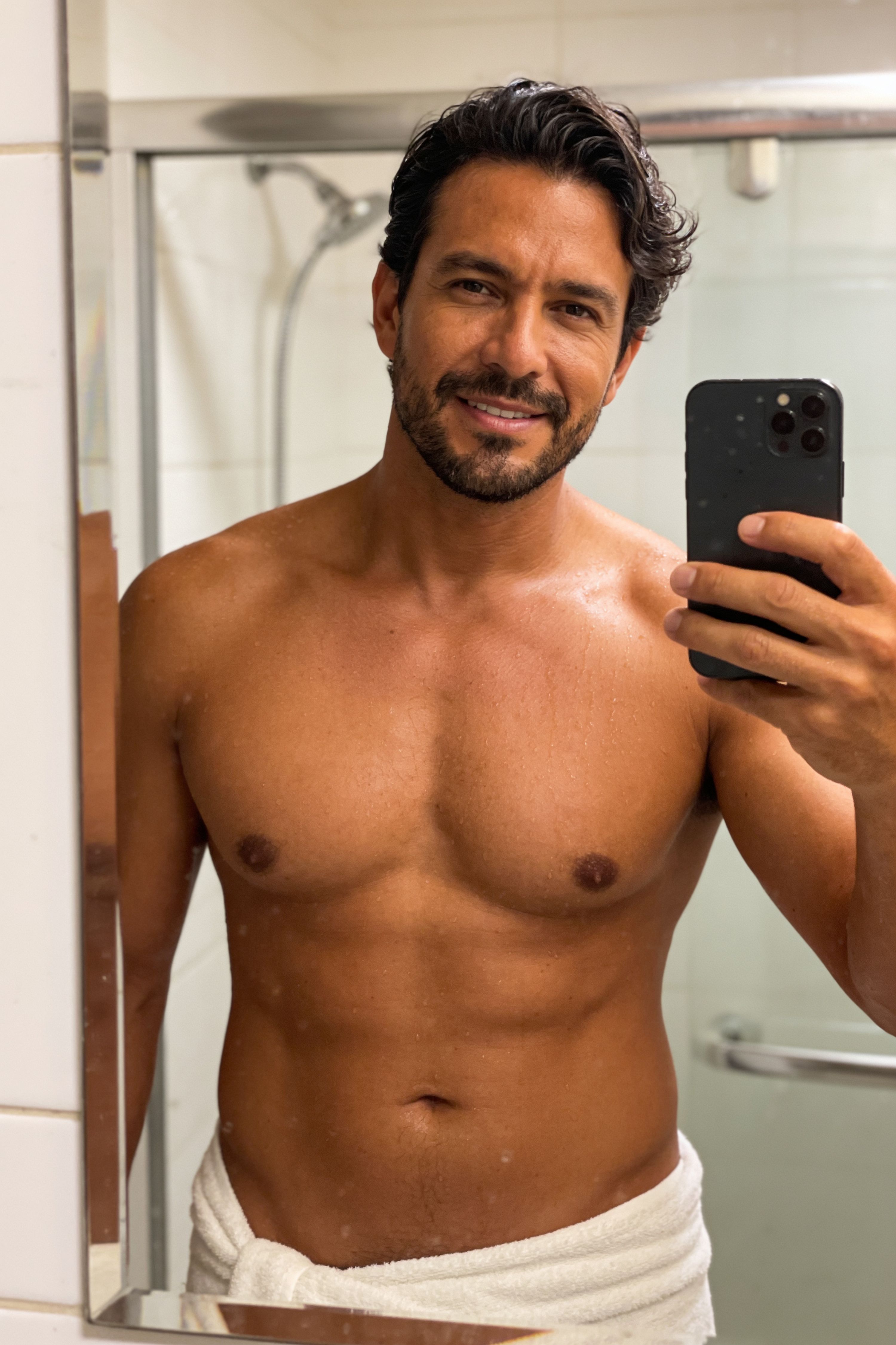Locked photo of Andres Molina